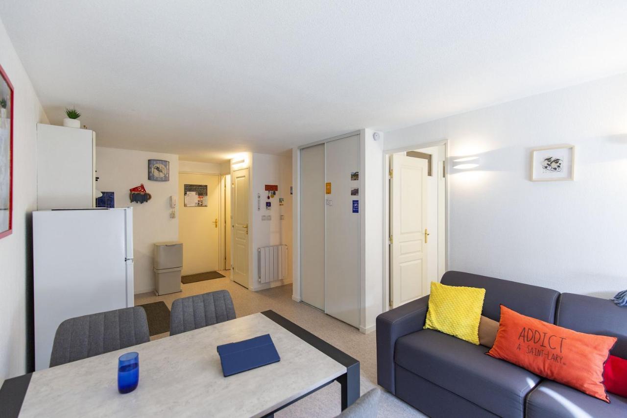 סן-לארי-סולאן Appt 4 Pers Tout Equipe, Hypercentre Village, Fibre, Garage, Linge Fourni מראה חיצוני תמונה