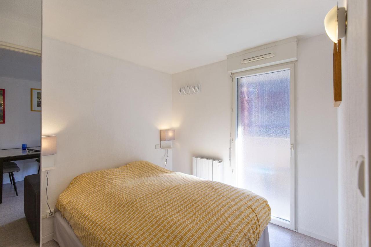 סן-לארי-סולאן Appt 4 Pers Tout Equipe, Hypercentre Village, Fibre, Garage, Linge Fourni מראה חיצוני תמונה